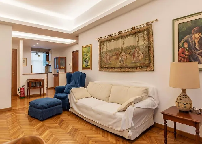 Ben Collegato Con Aeroporto E Centro Roma
